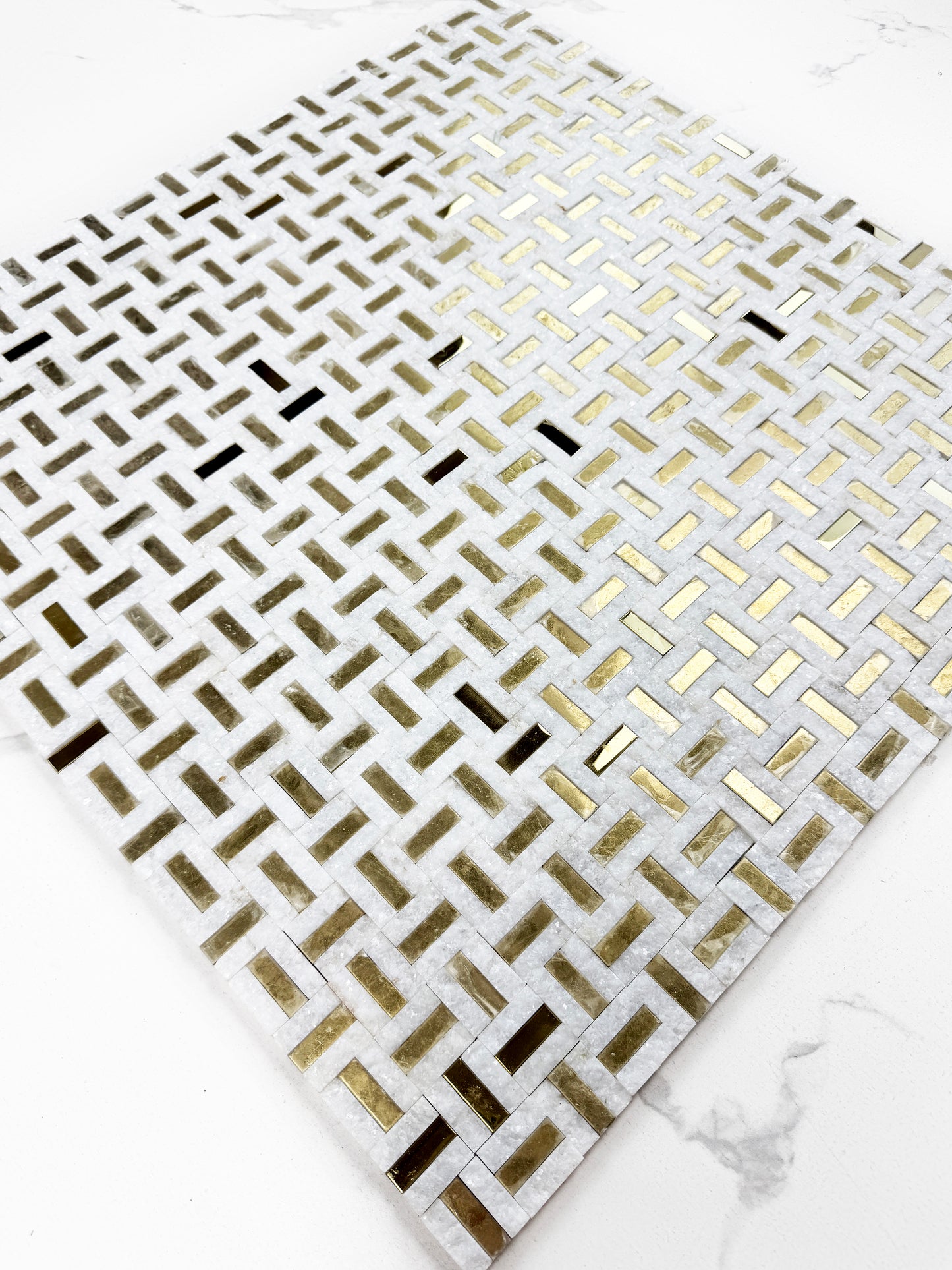 Radiant Eclipse Kwong Sal White & Gold Stainless Steel Split Woven Shape Marble Mosaic